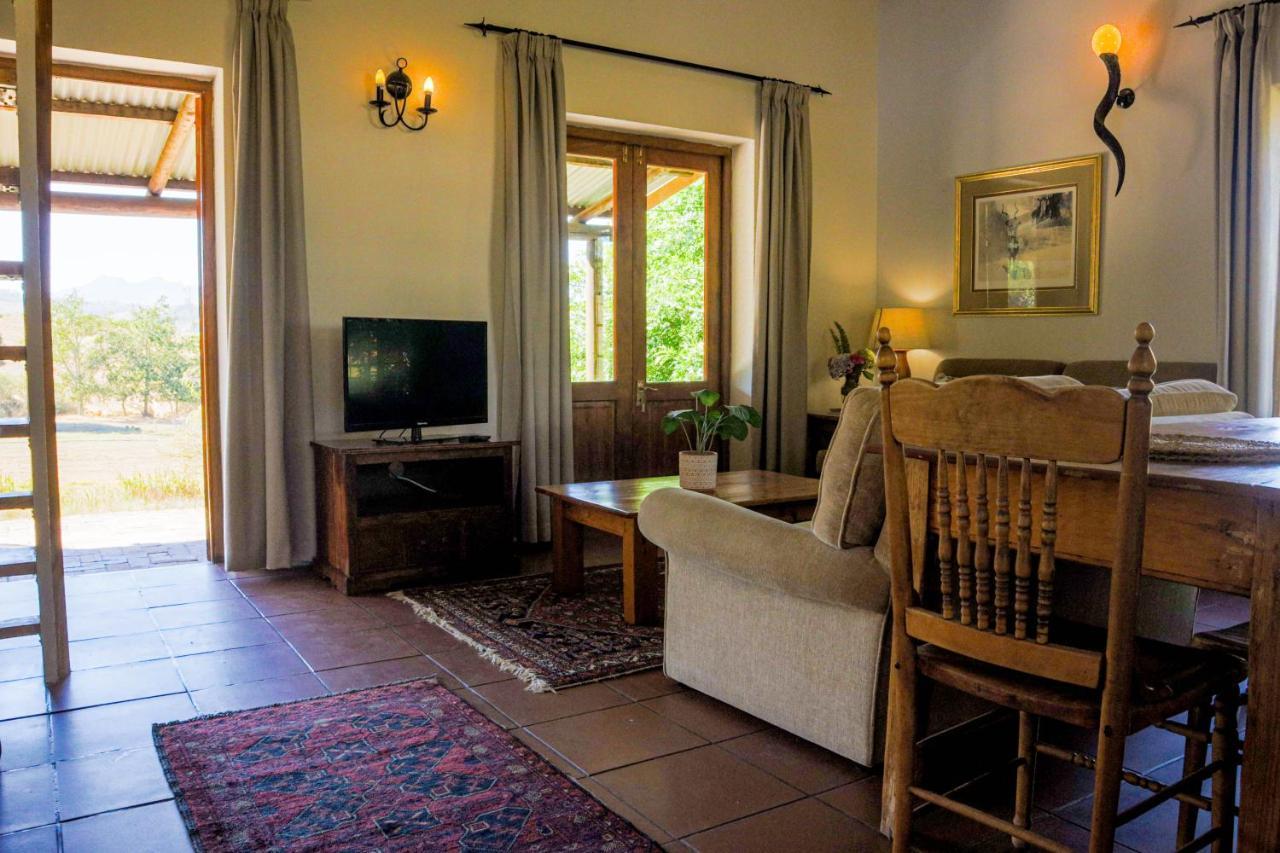 Zebra Cottage And Lodge Stellenbosch Extérieur photo
