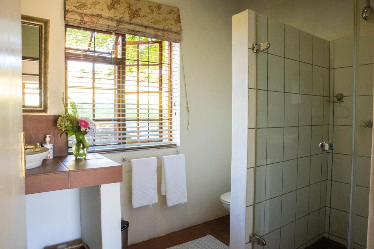Zebra Cottage And Lodge Stellenbosch Extérieur photo