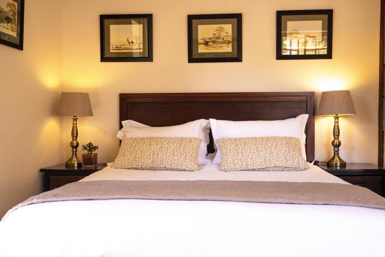 Zebra Cottage And Lodge Stellenbosch Extérieur photo